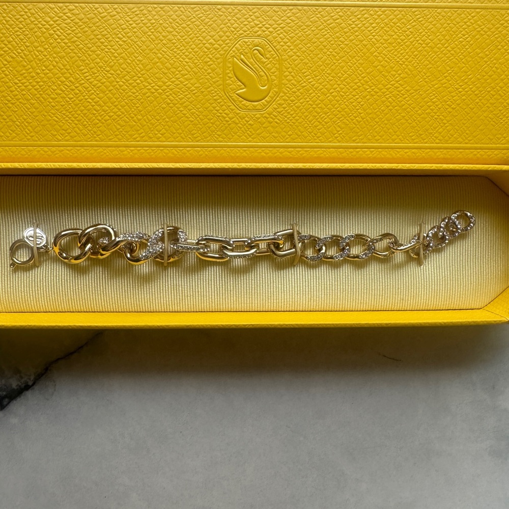 Swarovski Gold Chain Bracelet - Picture 2 of 5
